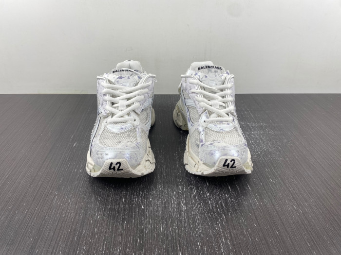 BALCIA RUNNER SNEAKER