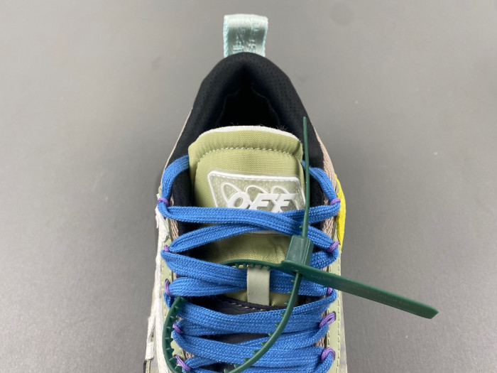 OFW C/O ODSY-1000 SNEAKER