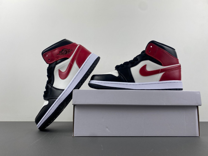Air Jordan 1 Mid Black Toe “Gym Red” BQ6472-160
