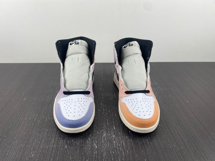 Jordan 1 Retro High OG Skyline - DX0054-805