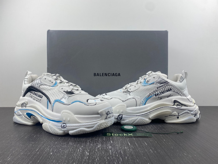BALCIA Triple S Sneaker