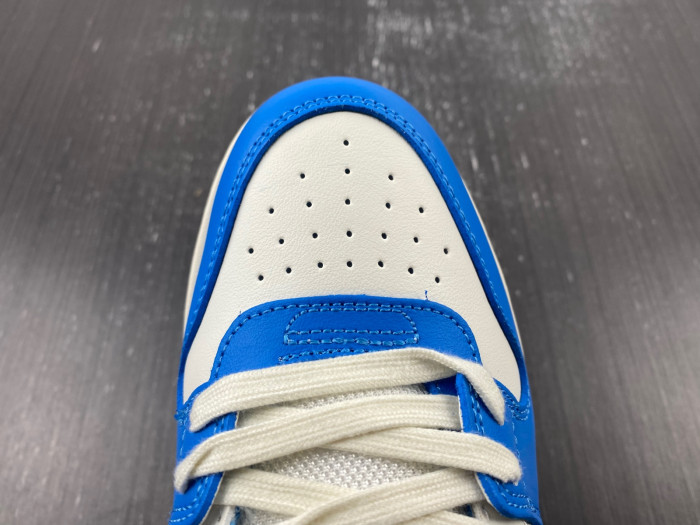 OFW C/O VIRGIL ABLOH Out Of Office OOO Low Tops