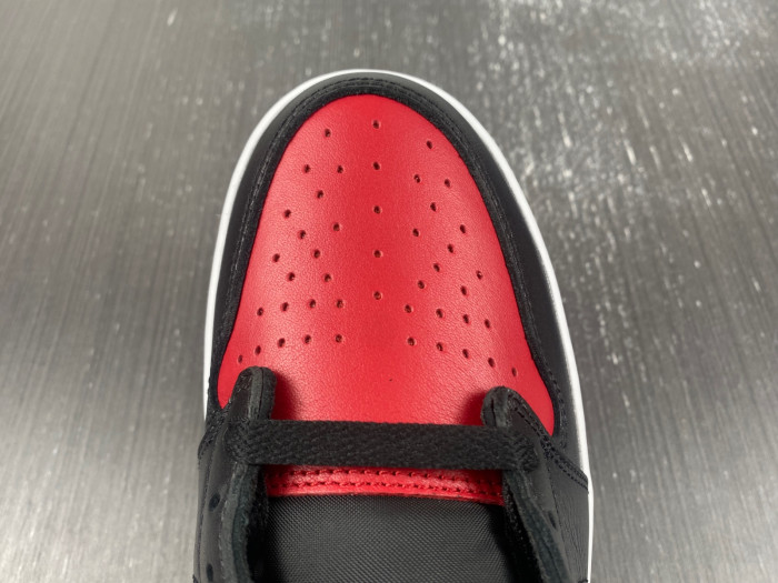 Jordan 1 Retro Low OG NC to Chi (Women