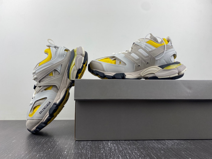 BALCIA Track SNEAKER