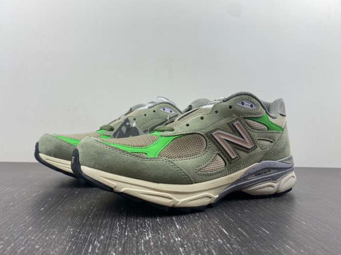 New Balance x Patta 990v3 Made in USA Olive M990PP3
