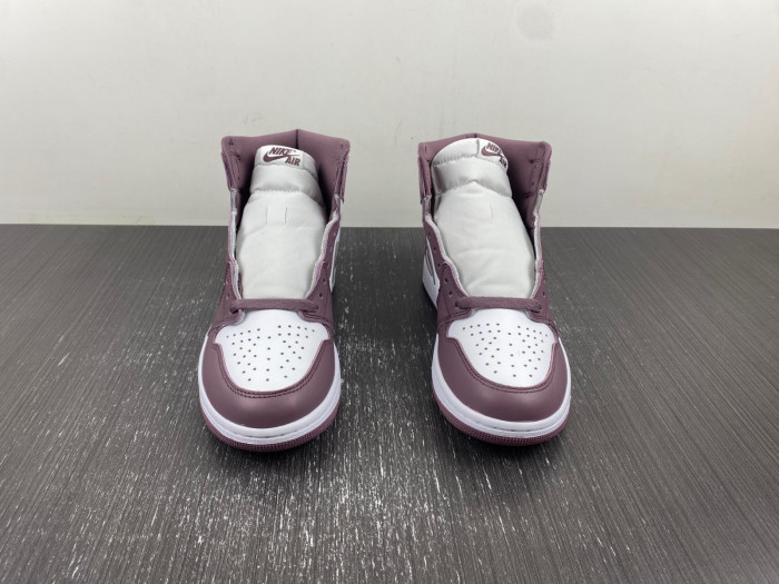 Air Jordan 1 High OG Mauve DZ5485-105