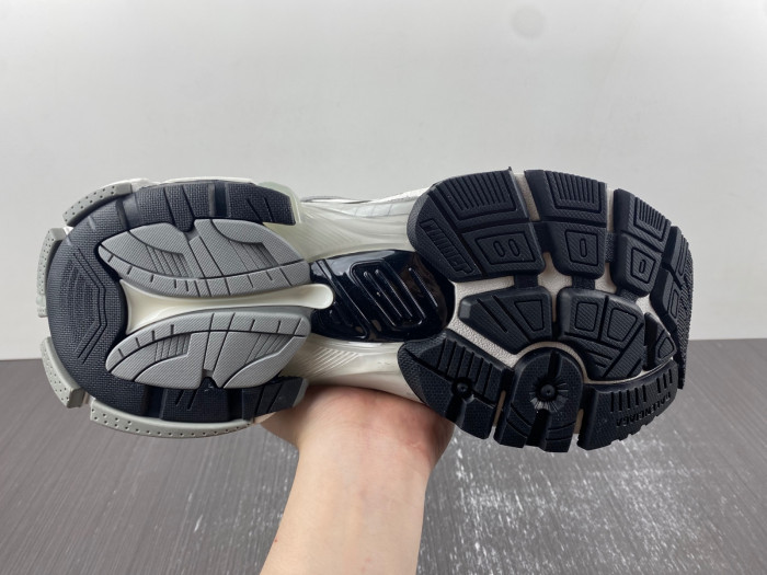 BALCIA RUNNER SNEAKER
