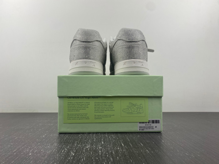 OFW C/O VIRGIL ABLOH Out Of Office OOO Low Tops