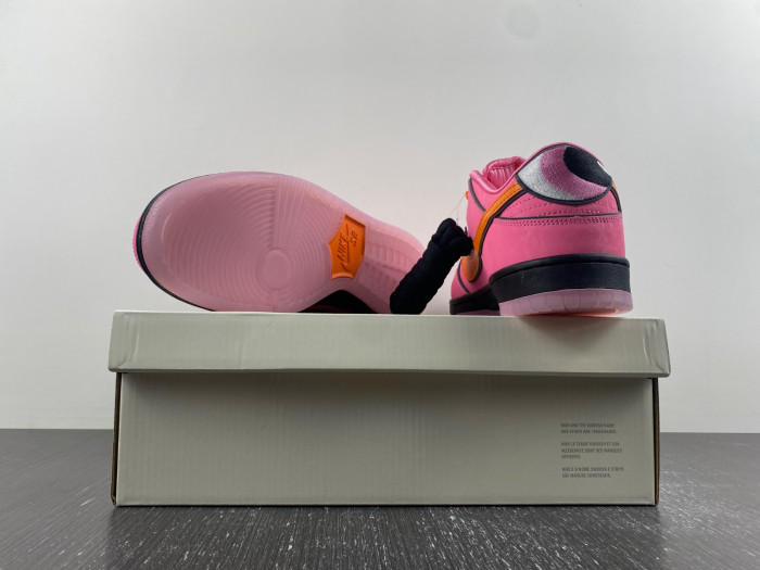 The Powerpuff Girls x Nike SB Dunk Low “Blossom” FD2631-600