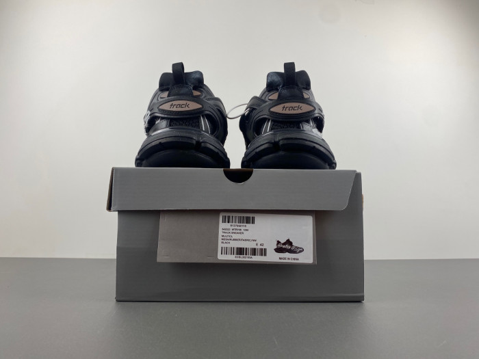 BALCIA Track SNEAKER