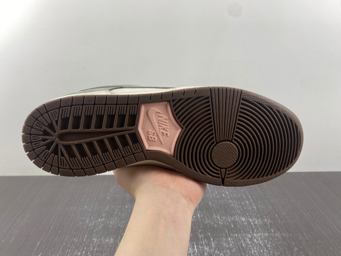 Yuto Horigome x Nike SB Dunk Low FQ1180-001