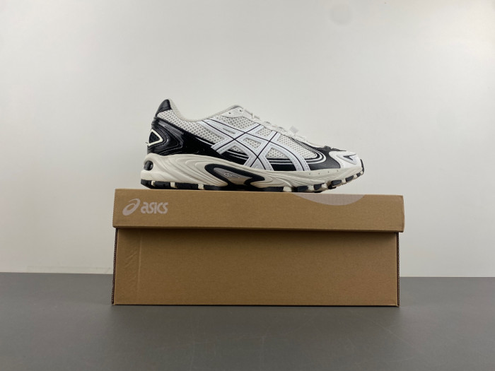 As*ic*s gel-kahana tr v4 black white 1203a497-100