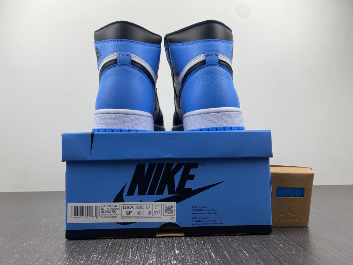 Air Jordan 1 High OG University Blue DZ5485-400