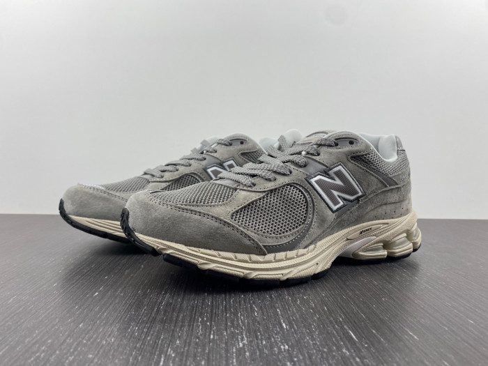 New Balance 2002R Marblehead Light Aluminum Men