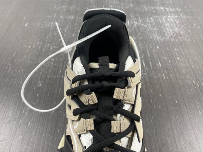 BALCIA Track SNEAKER