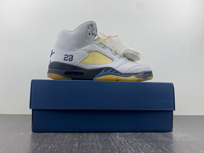 Air Jordan 5 "A Ma Maniere - Diffused Blue" FZ5758-004