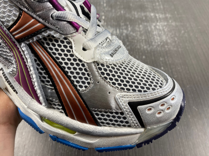 BALCIA RUNNER SNEAKER