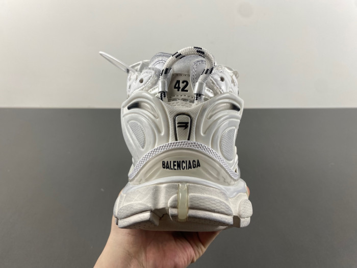 BALCIA RUNNER SNEAKER