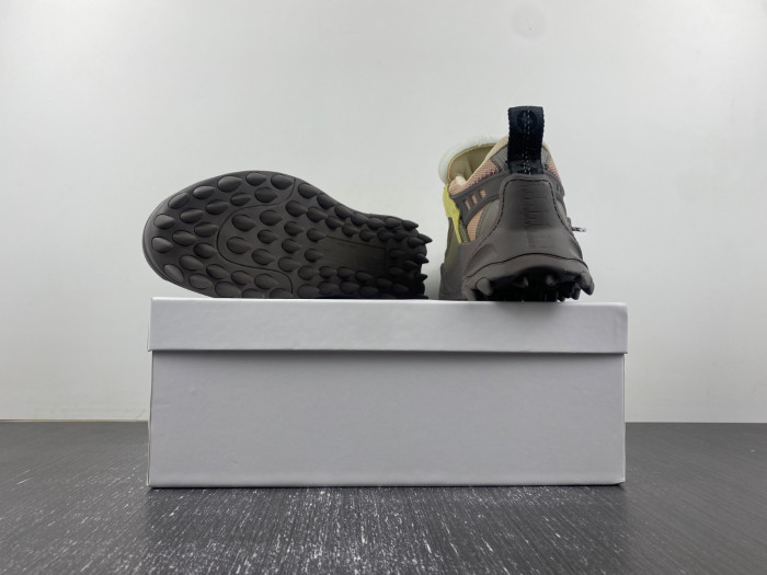 OFW C/O ODSY-1000 SNEAKER