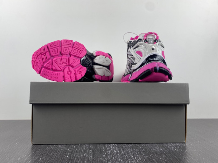 BALCIA RUNNER SNEAKER