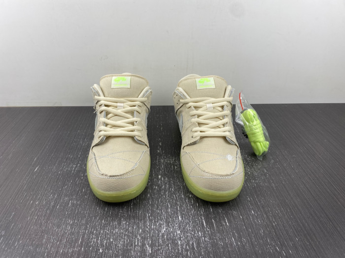 Nike Dunk Low “Mummy " DM0774-111