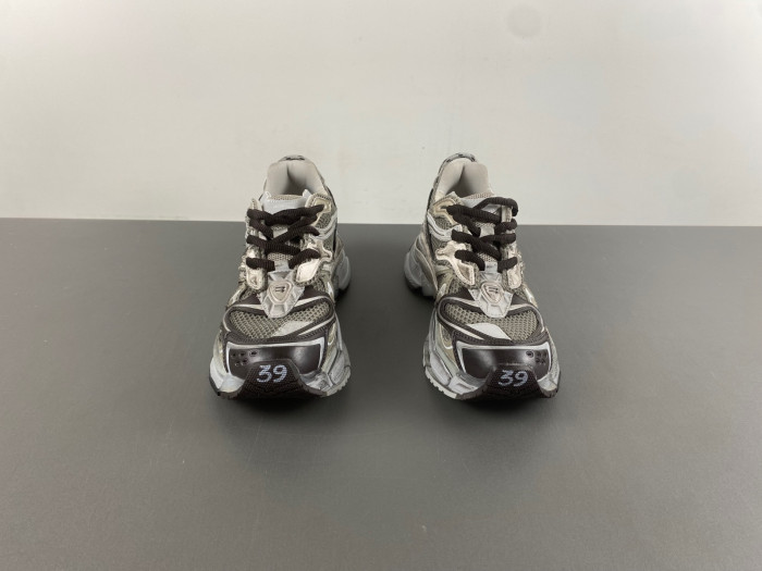 BALCIA RUNNER SNEAKER