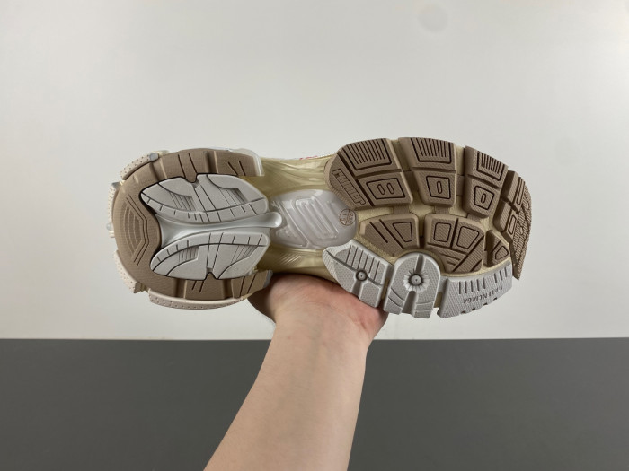BALCIA RUNNER SNEAKER