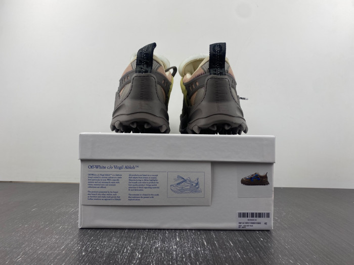 OFW C/O ODSY-1000 SNEAKER