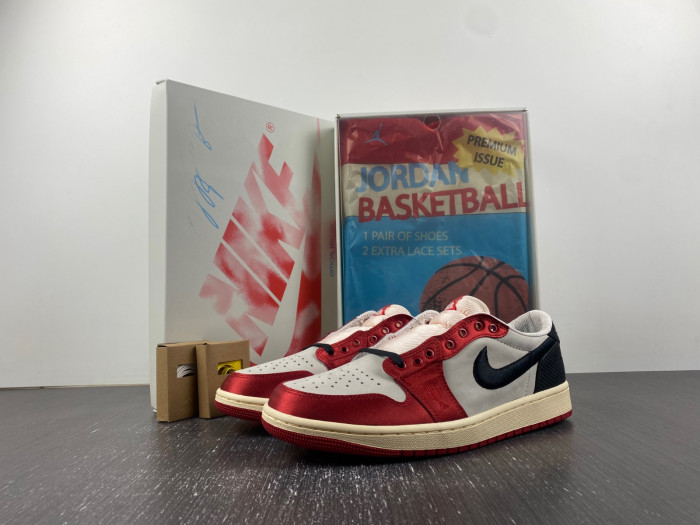 Trophy Room x Air Jordan 1 Low OG FN0432-100