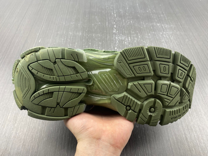 BALCIA RUNNER SNEAKER