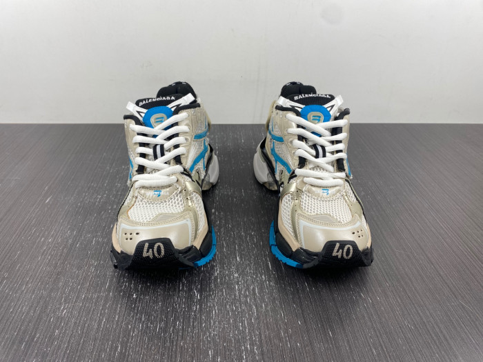 BALCIA RUNNER SNEAKER