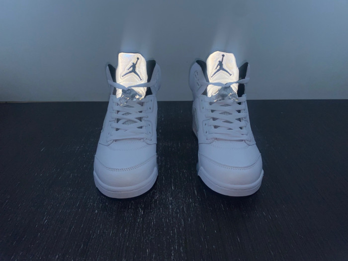 Air Jordan 5 Retro White Black - DD0587-110