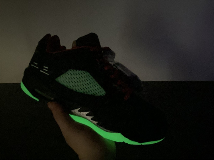 Air Jordan Retro 5 “Anthracite” DM4640-036