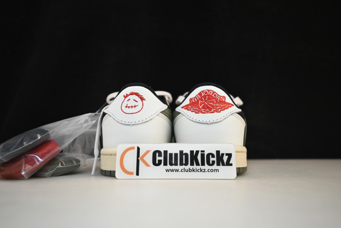 KIDS Travis Scott x Air Jordan 1 Low OG 