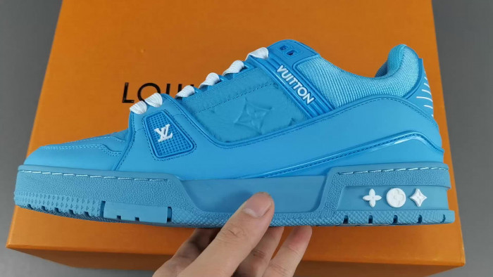 LUSV SNEAKERS
