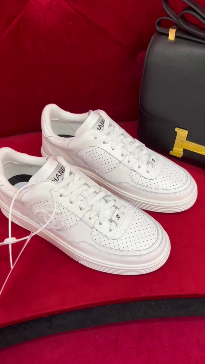 CHNL Sneaker