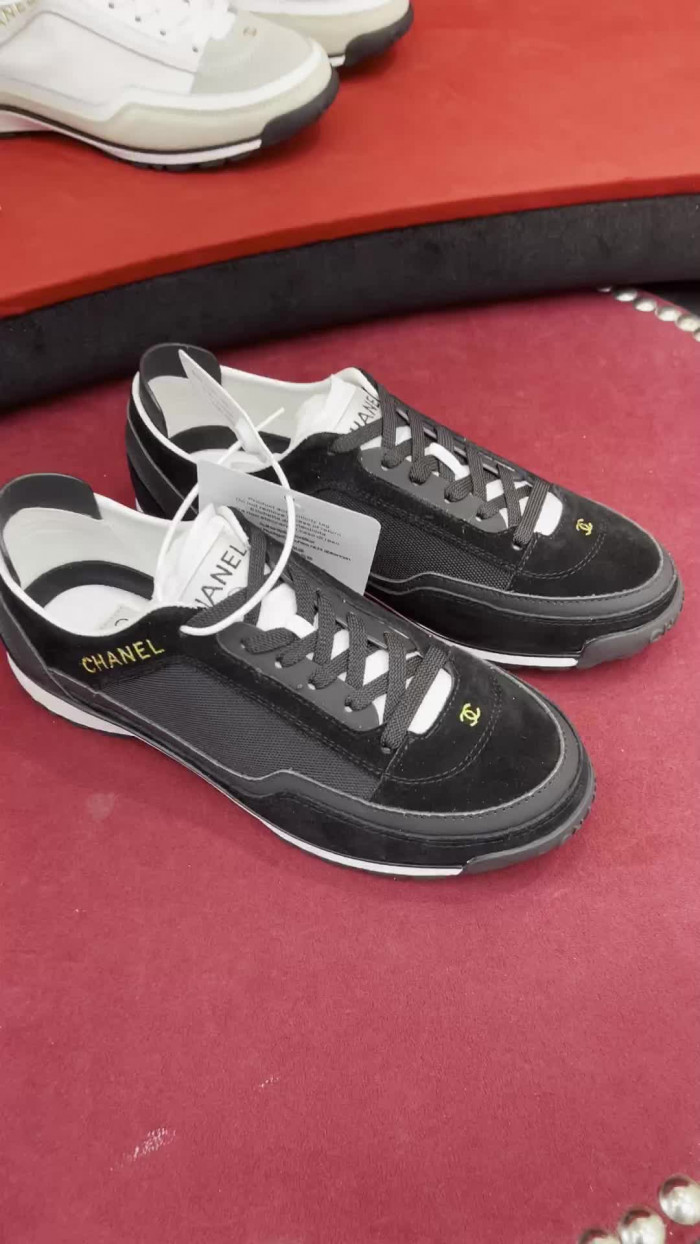 CHNL Sneaker
