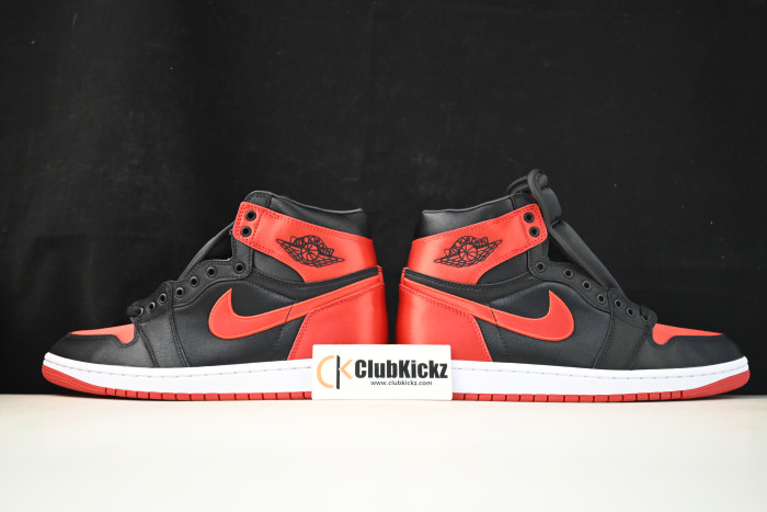 Air Jordan 1 High OG WMNS Satin Bred FD4810-061