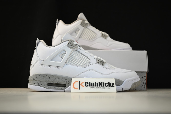 Air Jordan 4 “White Oreo” CT8527-100