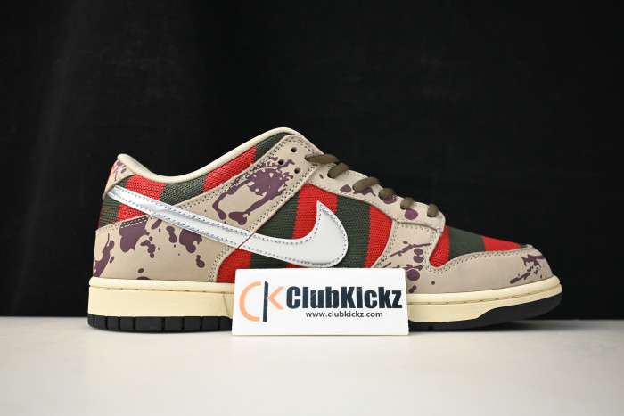 NIKE SB Dunk Low “Freddy Krueger” 313170-202