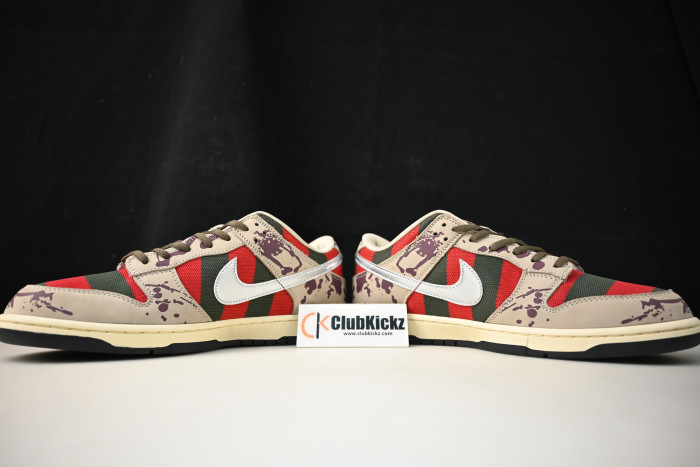 NIKE SB Dunk Low “Freddy Krueger” 313170-202