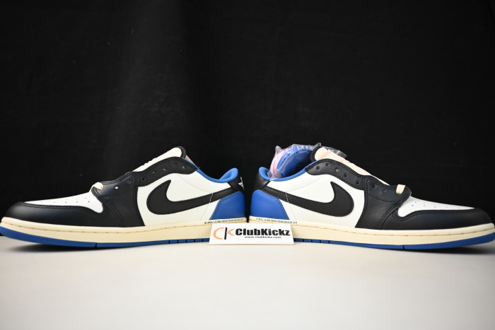 Air Jordan 1 Travis Scott Low DM7866-140