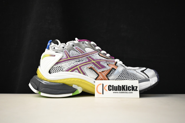 BALCIA RUNNER SNEAKER