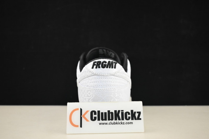 CLOT x fragment x Nike Dunk Low FN0315-110