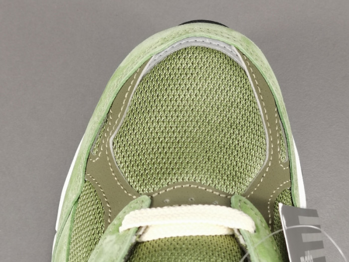 JJJound x New Balance 990 V3 U990JD3