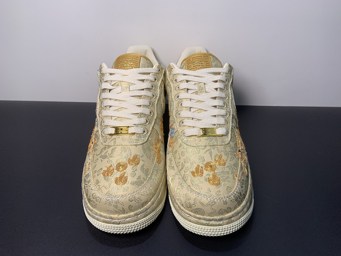 NIKE AIR FORCE 1 LOW 07 