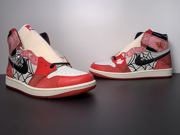 Air Jordan 1 High OG “Next Chapter”SPIDEr 2.0 DV1748-601