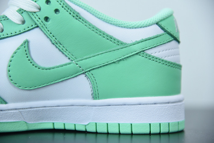 Nike Dunk Low ＂Green Glow＂DD1503-105