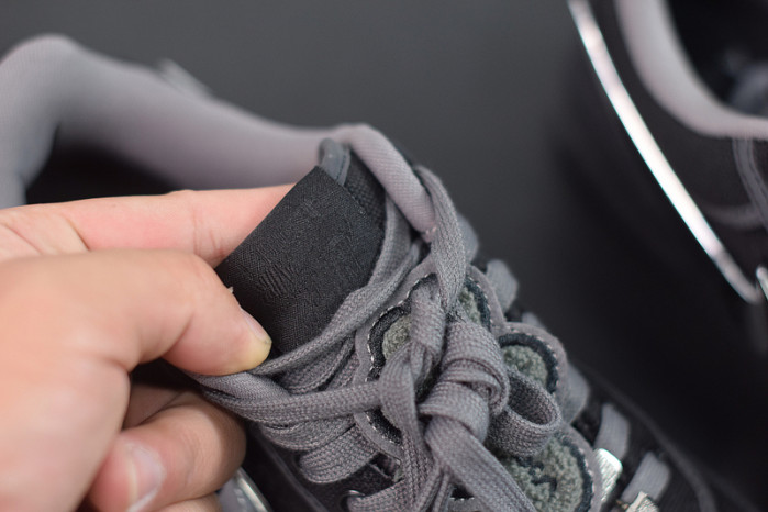 Travis Scott x Air Force 1 AQ4211-001