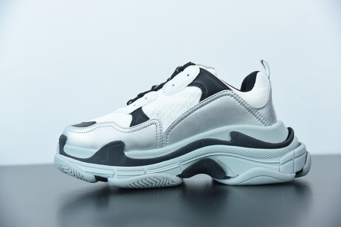 BALCIA Triple S Sneaker